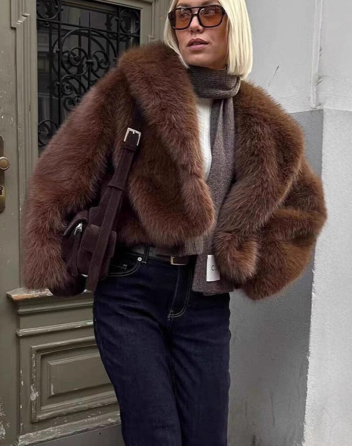 Retro Solid Color Plush Warm Short Notch Collar Coat